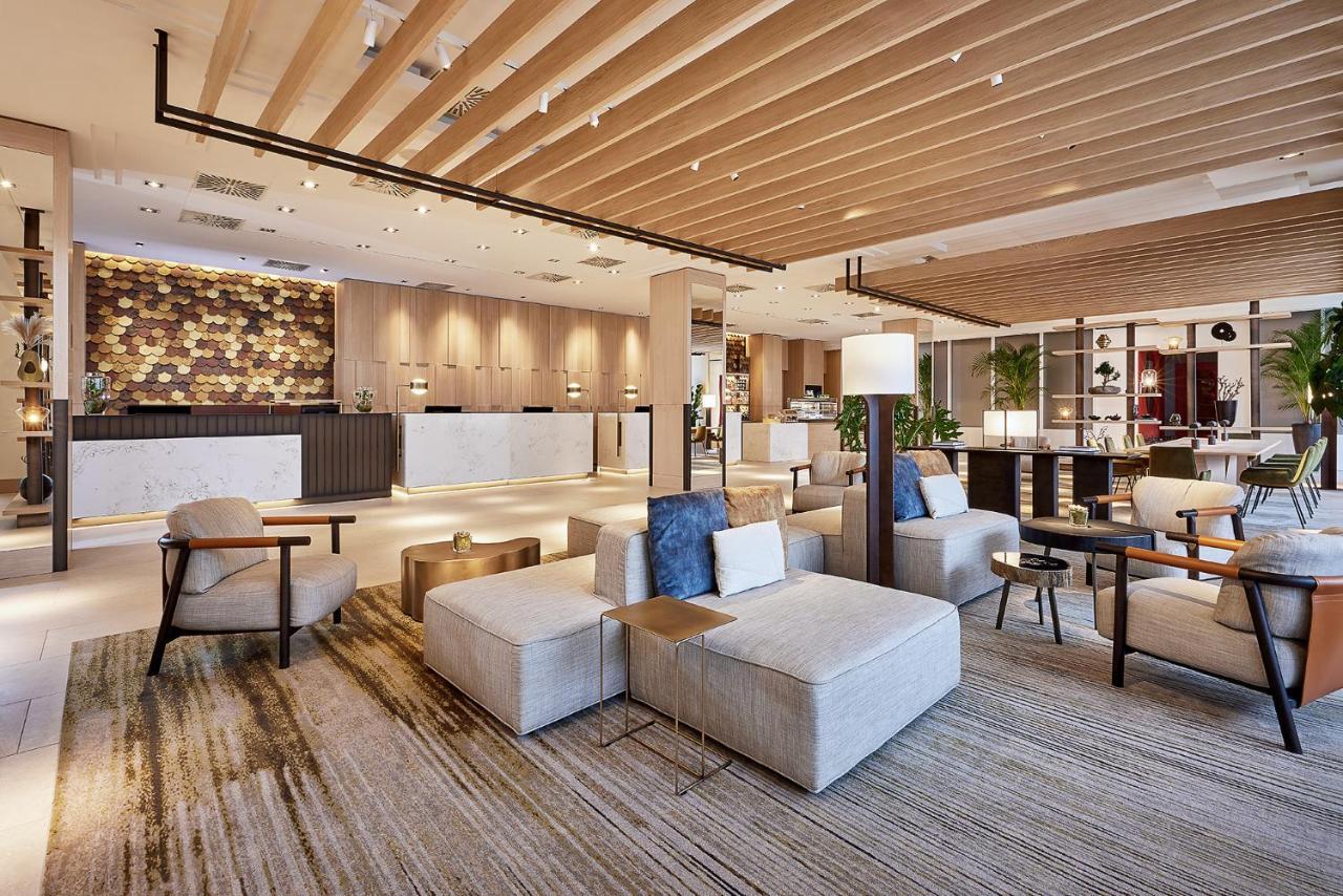فندق ذا ويستن غراند فرانكفورت المظهر الخارجي الصورة The lobby of the hotel